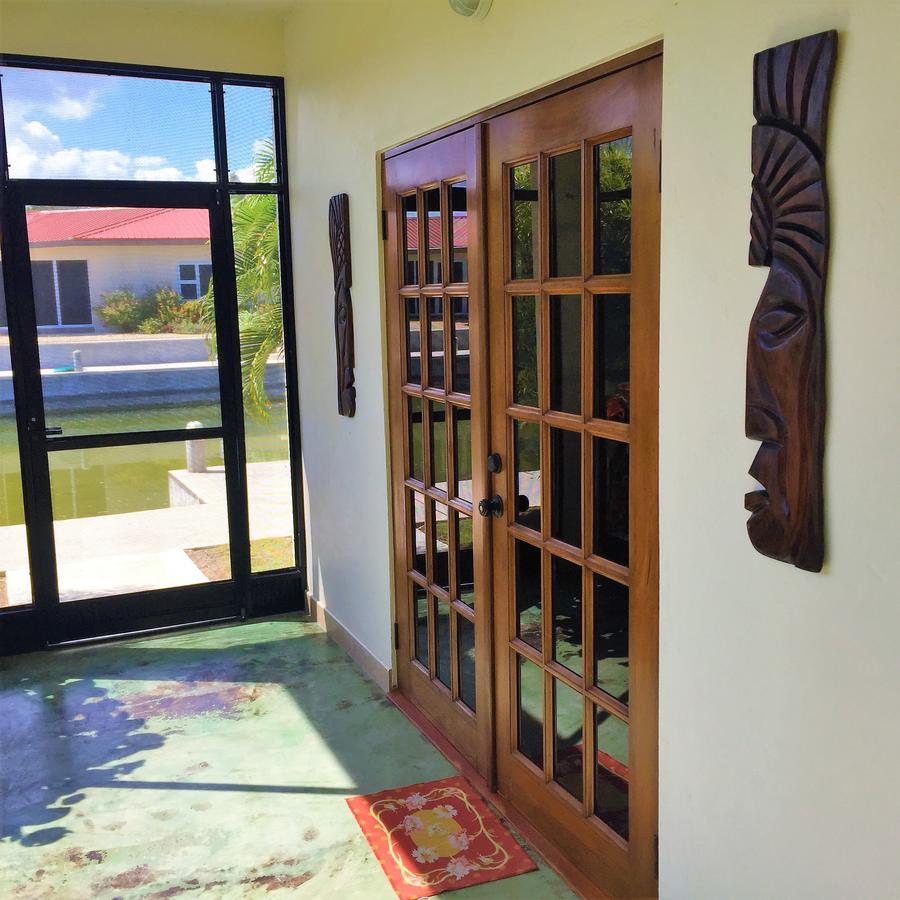 Royale Manor Vila Corozal Exterior foto