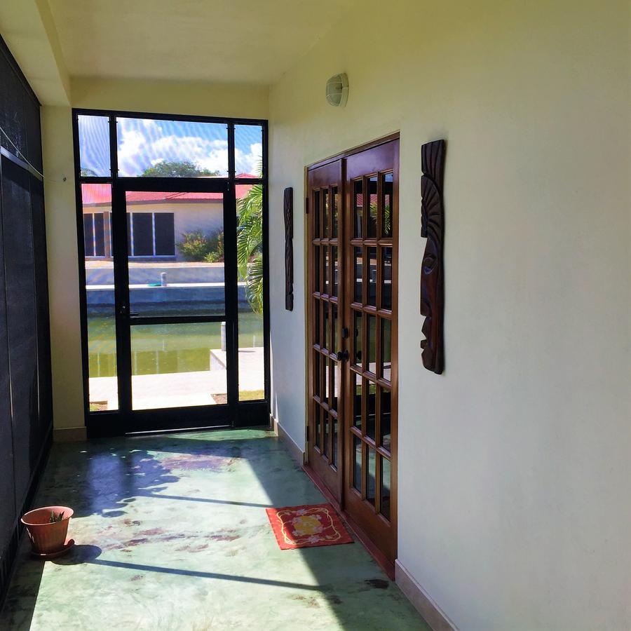 Royale Manor Vila Corozal Exterior foto