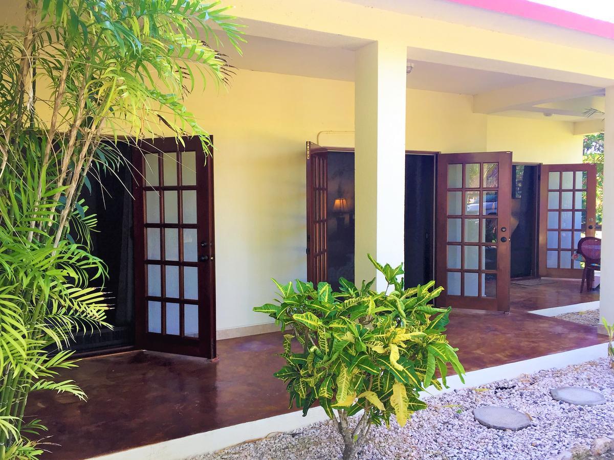 Royale Manor Vila Corozal Exterior foto