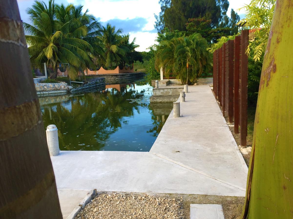 Royale Manor Vila Corozal Exterior foto